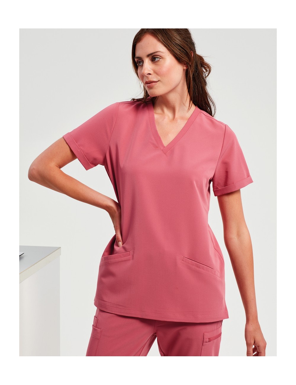 ΜΠΛΟΥΖΑ ΝΟΣΗΛΕΥΤΙΚΗΣ ΓΥΝΑΙΚΕΙΑ ΕΛΑΣΤΙΚΗ NN310 'INVINCIBLE' 